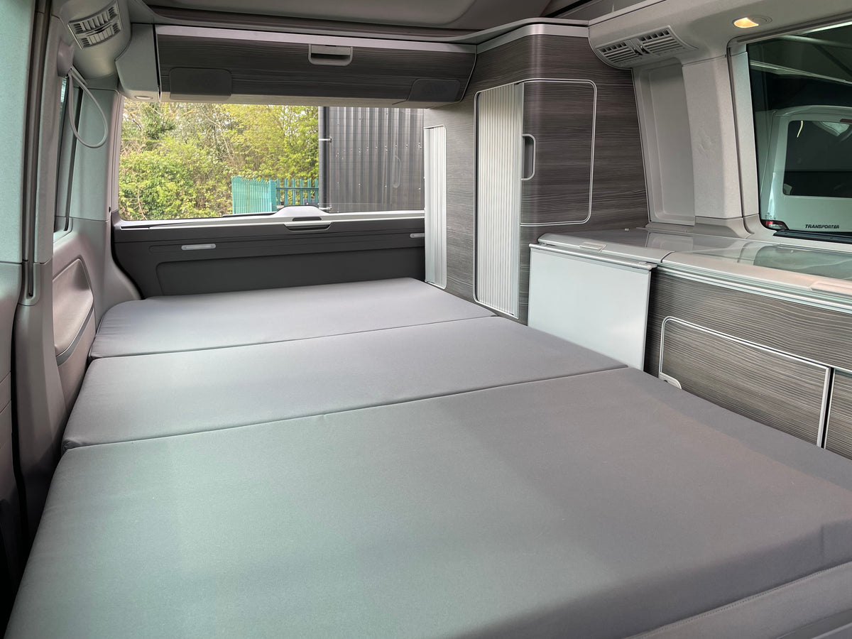 Highline T6.1 "California Ocean" Conversion - Automatic with Air con