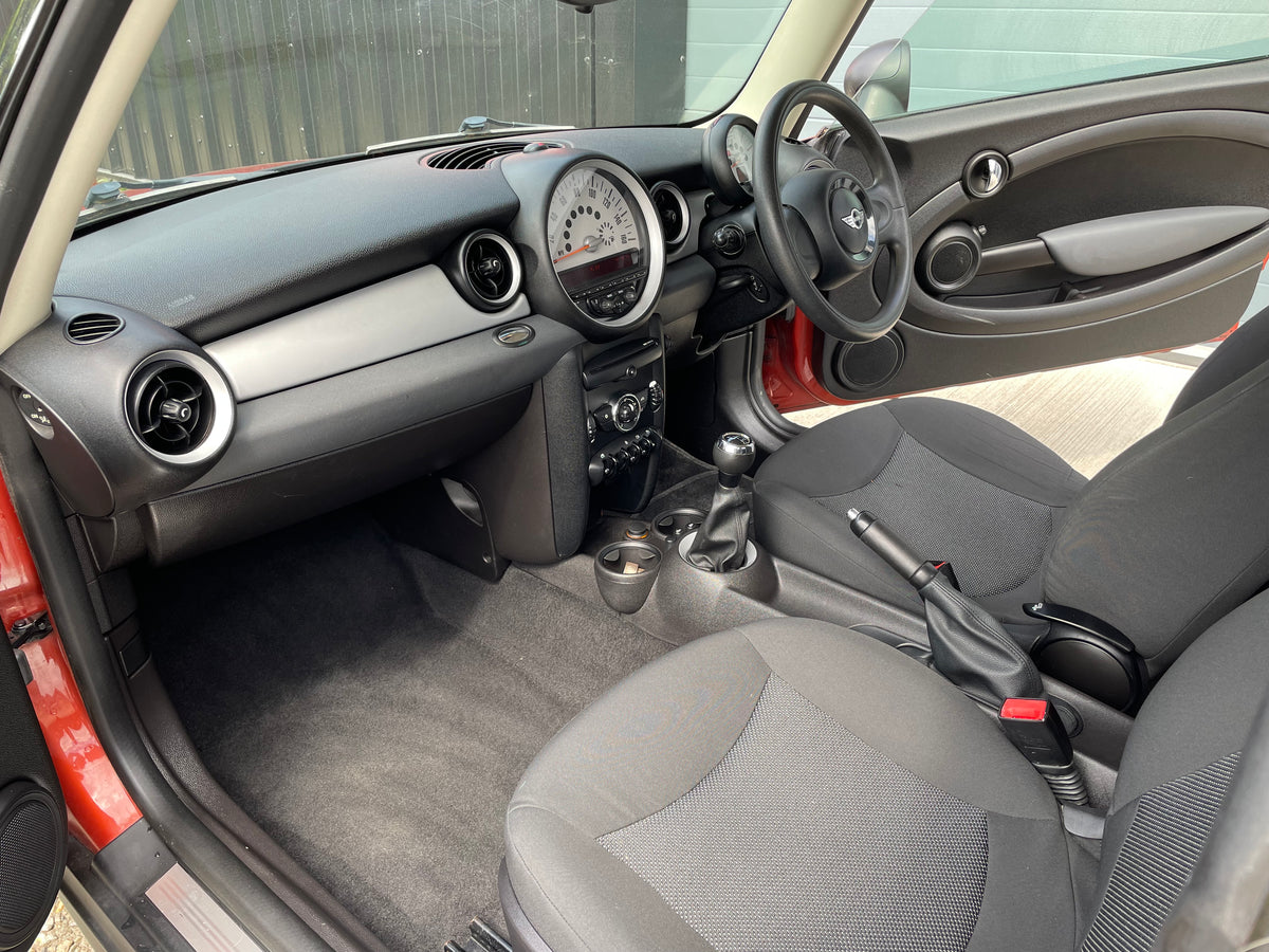 MINI Hatch 1.6 Cooper D Euro 5