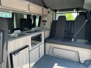 T6.1 Highline Campervan 2021 (21 plate) - Bay Leaf Green