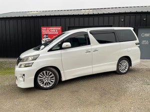 Toyota Vellfire 2.4 Business Edition