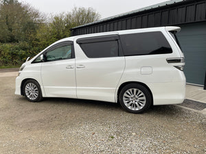 Toyota Vellfire 2.4 Business Edition