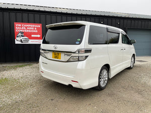 Toyota Vellfire 2.4 Business Edition