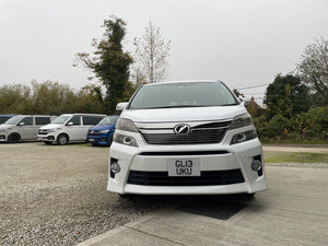 Toyota Vellfire 2.4 Business Edition