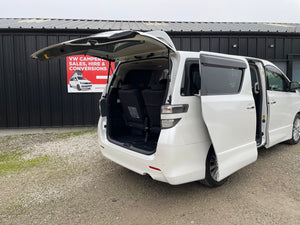 Toyota Vellfire 2.4 Business Edition