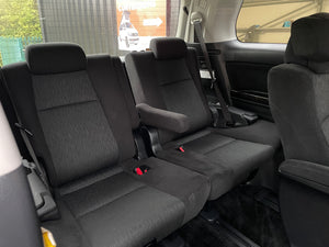 Toyota Vellfire 2.4 Business Edition