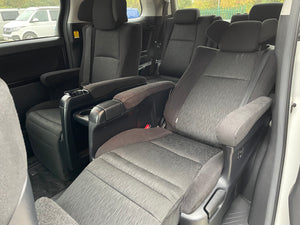 Toyota Vellfire 2.4 Business Edition