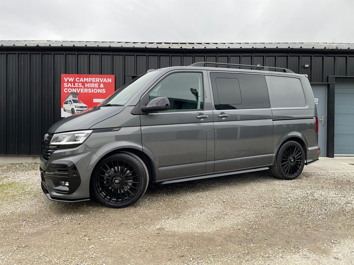 Highline T6.1 SWB T32 Kombi with full LVR kit and leather interior