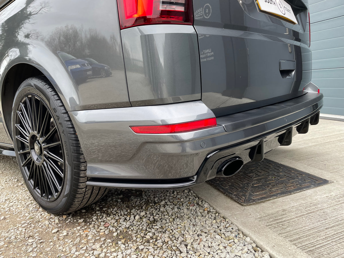 Highline T6.1 SWB T32 Kombi with full LVR kit and leather interior