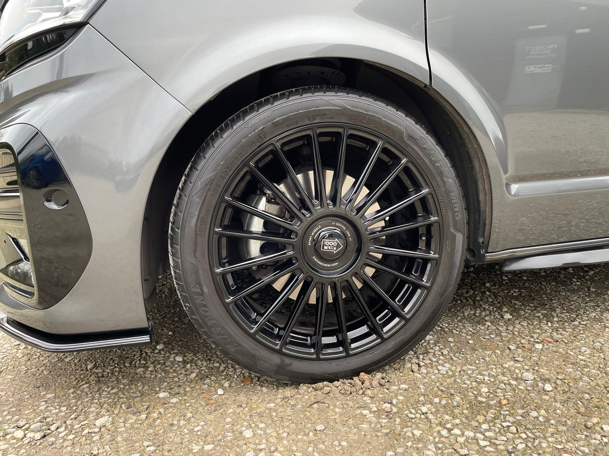 Highline T6.1 SWB T32 Kombi with full LVR kit and leather interior