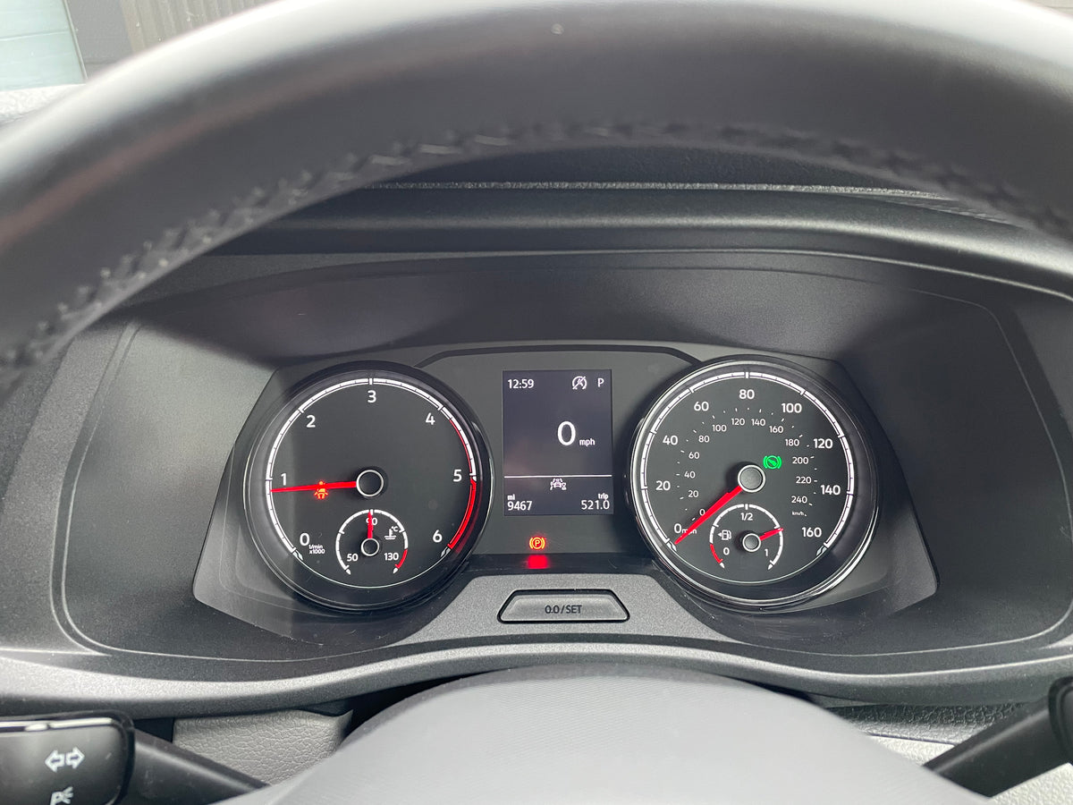 Highline T6.1 SWB T32 Kombi with full LVR kit and leather interior