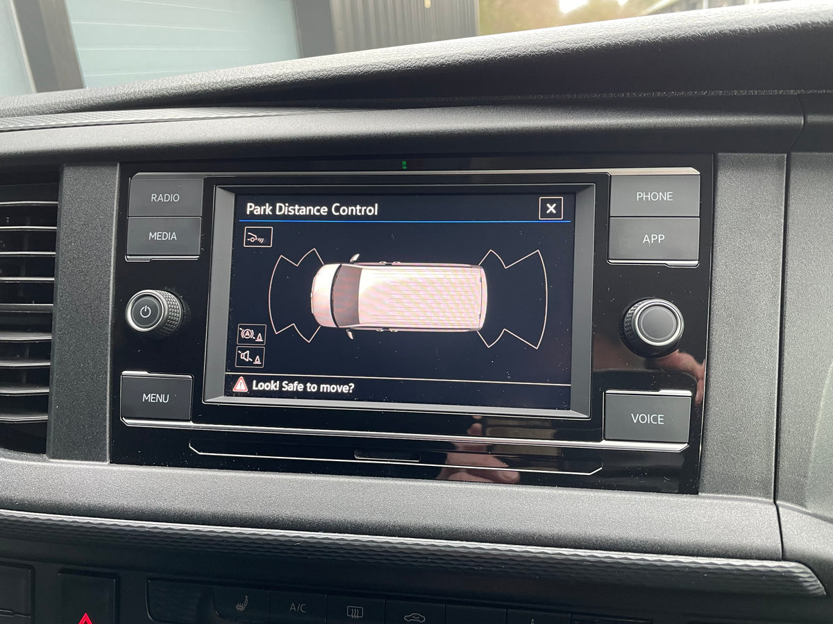 Highline T6.1 SWB T32 Kombi with full LVR kit and leather interior