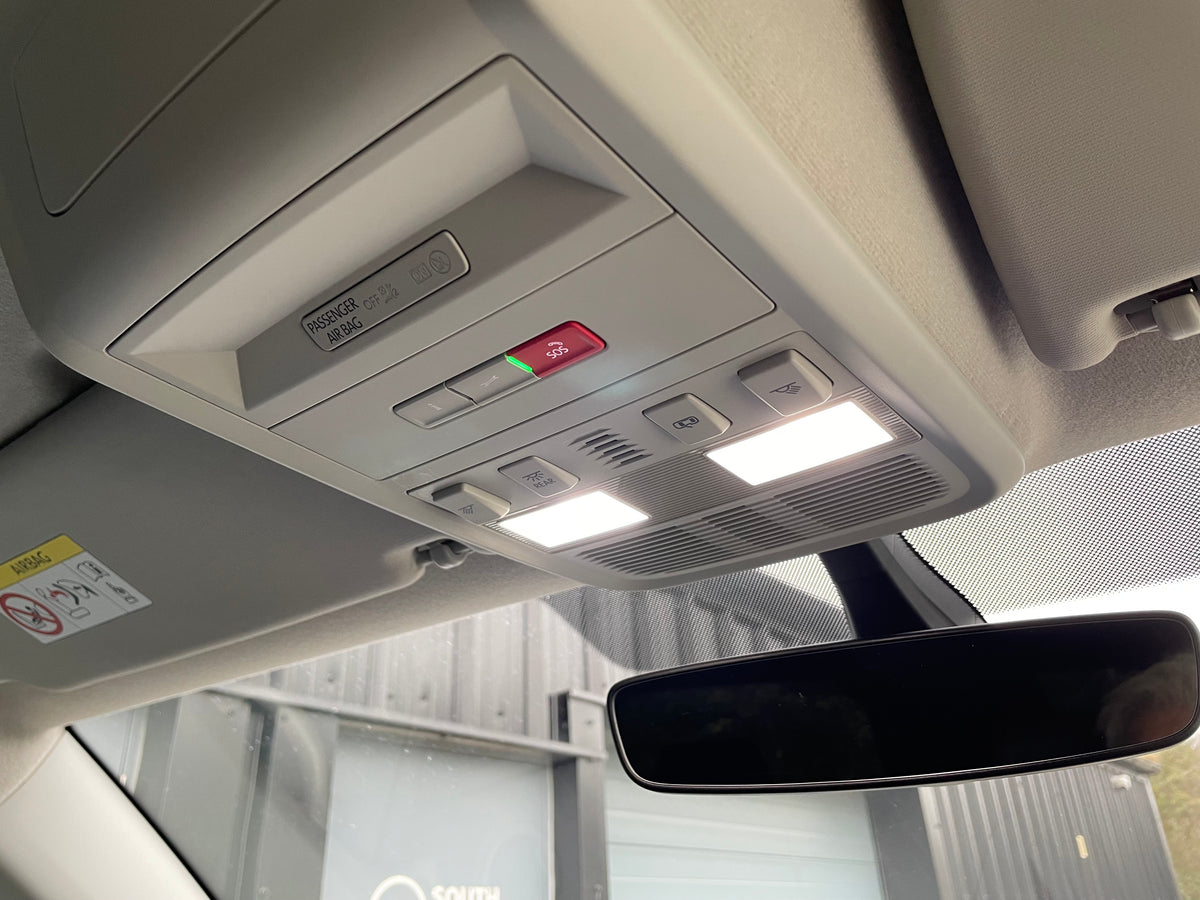 Highline T6.1 SWB T32 Kombi with full LVR kit and leather interior