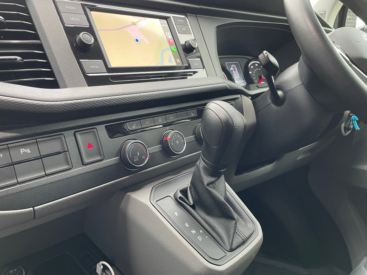 Highline T6.1 SWB T32 Kombi with full LVR kit and leather interior