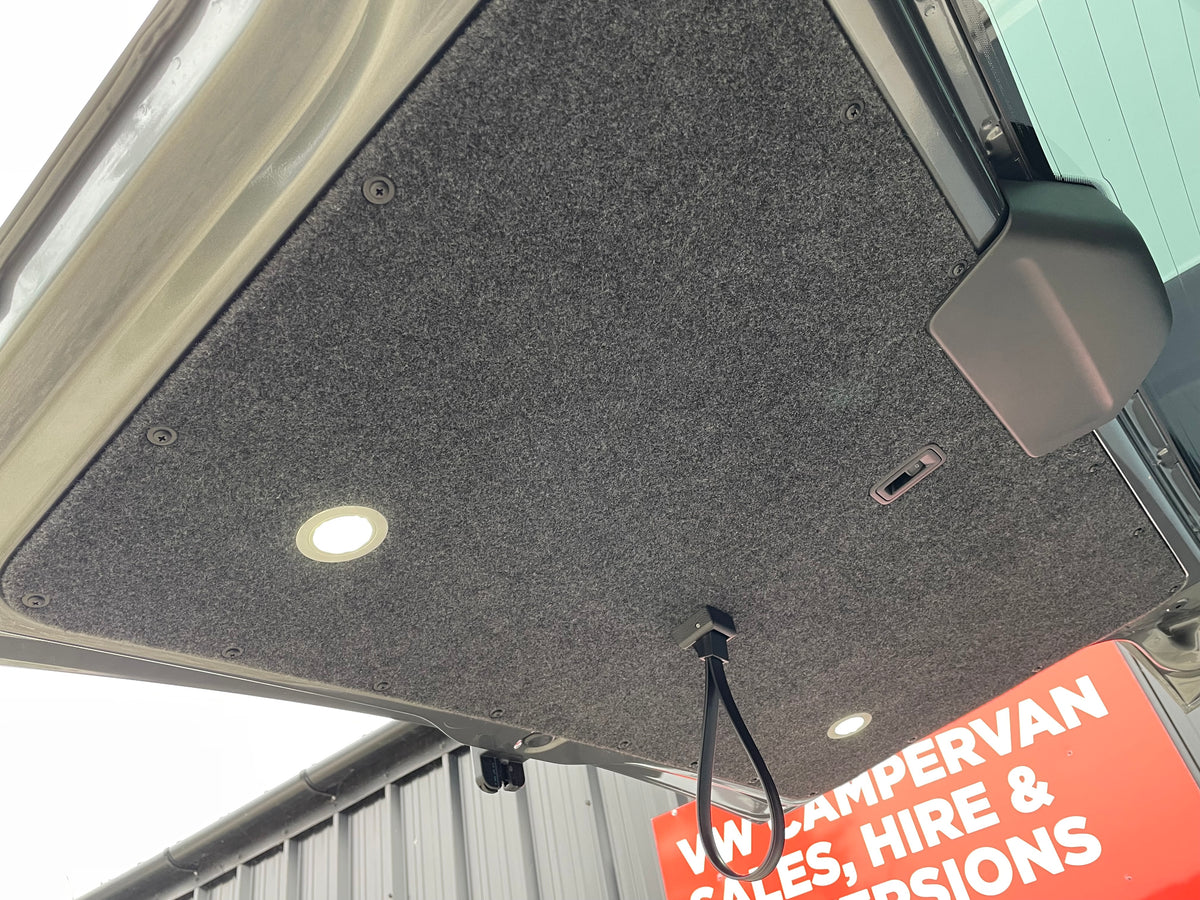 Highline T6.1 SWB T32 Kombi with full LVR kit and leather interior