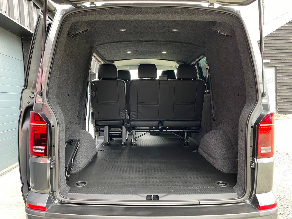 Highline T6.1 SWB T32 Kombi with full LVR kit and leather interior