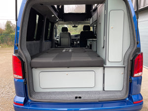 Ex Demo -  T6.1 Highline Campervan 2022 (72 plate) - Ravenna blue