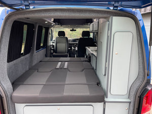 Ex Demo -  T6.1 Highline Campervan 2022 (72 plate) - Ravenna blue