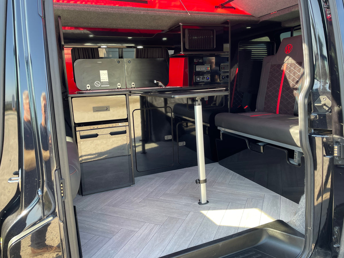 T6.1 Highline Campervan 2020 (70 plate) - Black