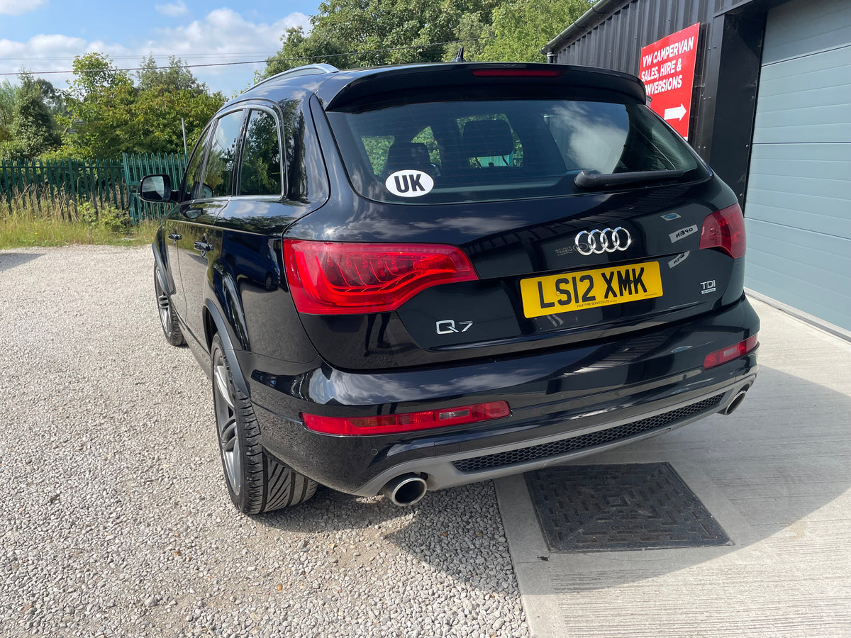 Audi Q7 3.0 TDI V6 S line Tiptronic quattro