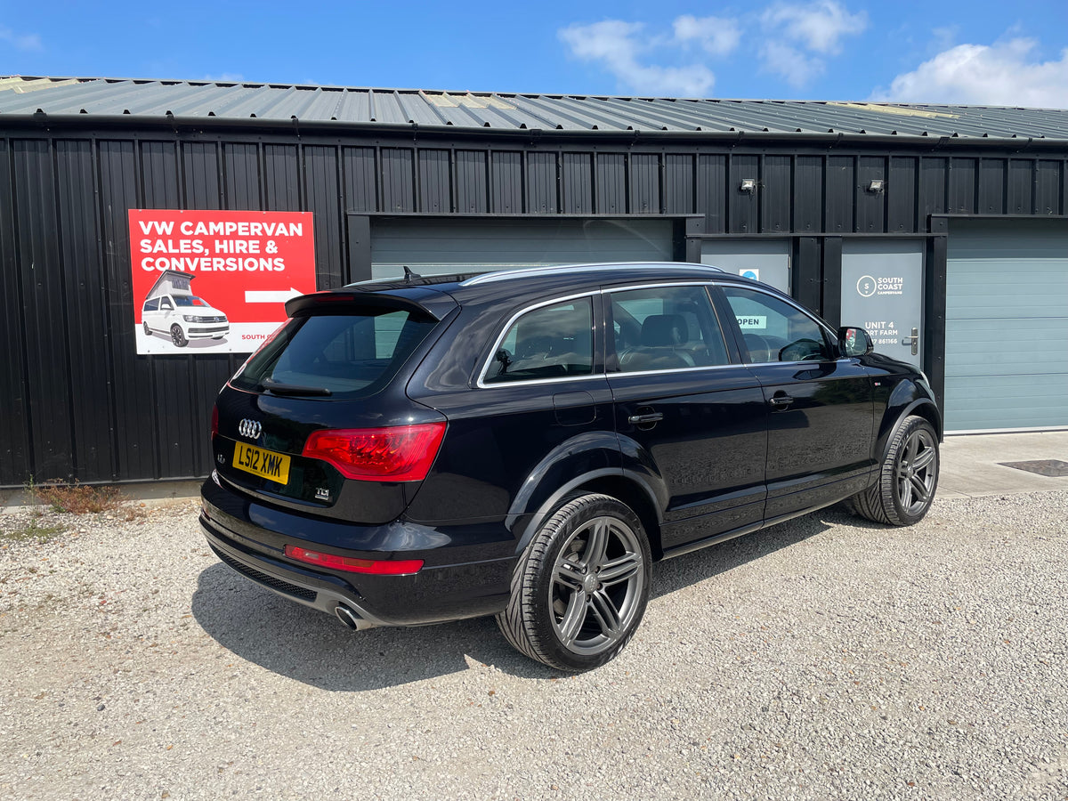 Audi Q7 3.0 TDI V6 S line Tiptronic quattro