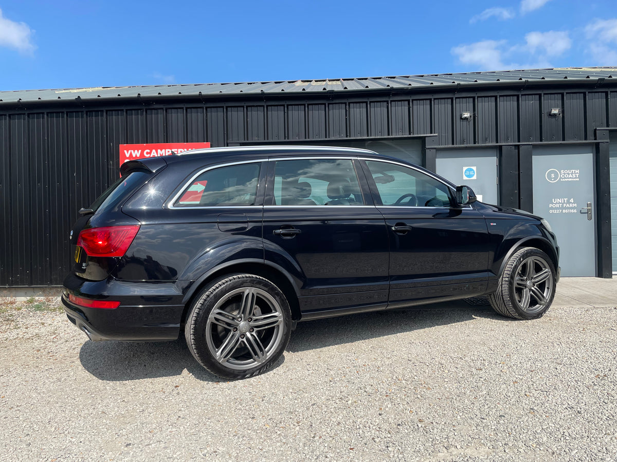 Audi Q7 3.0 TDI V6 S line Tiptronic quattro