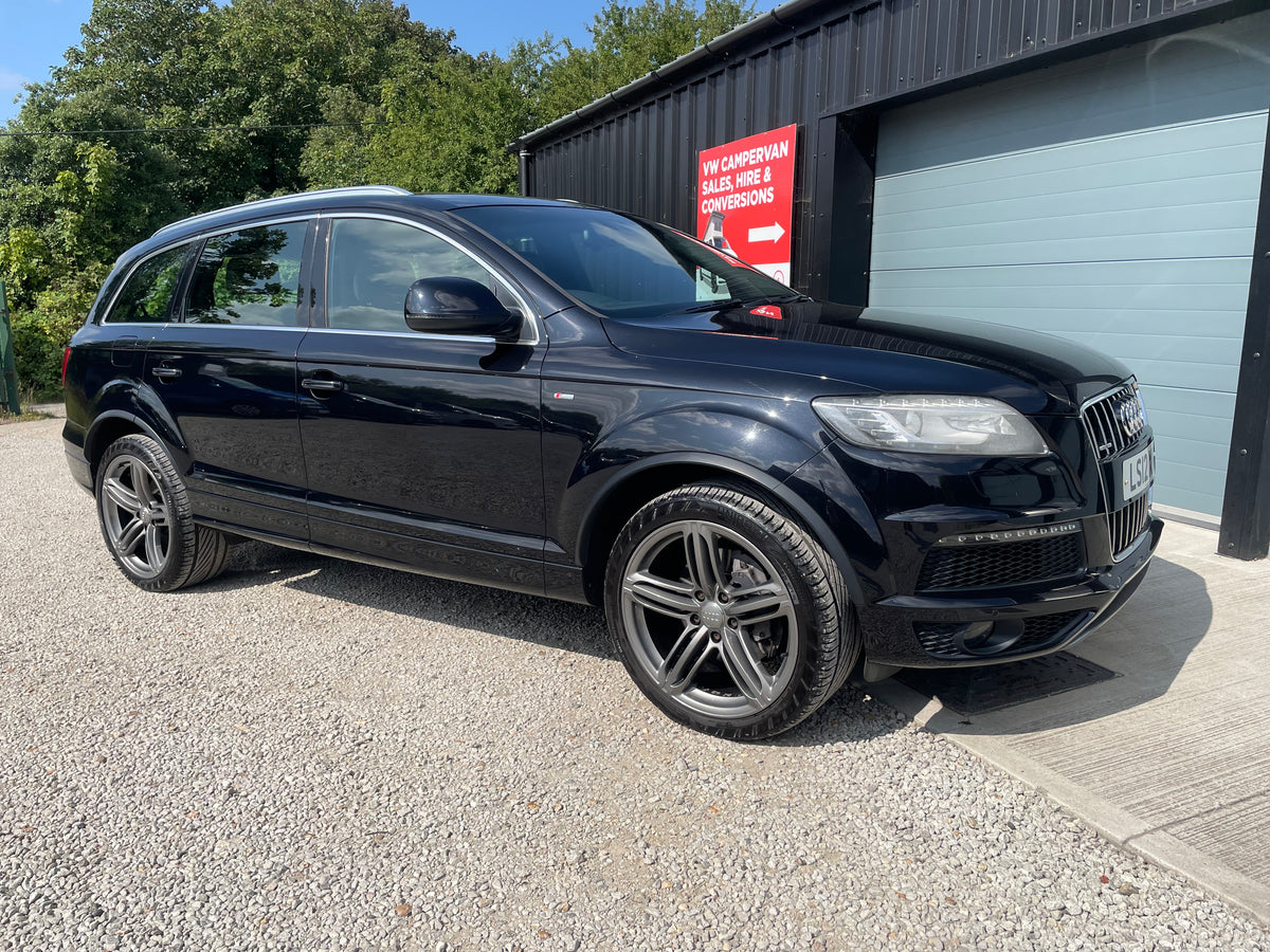 Audi Q7 3.0 TDI V6 S line Tiptronic quattro