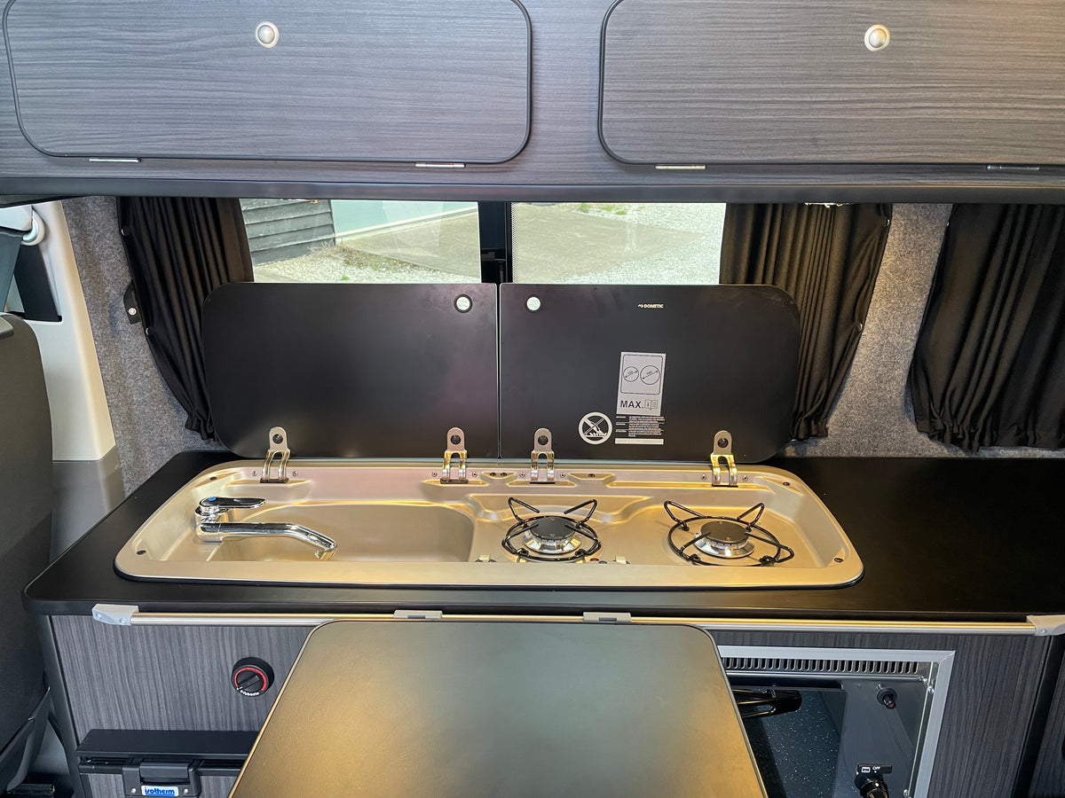 T6.1 Highline Campervan 2022 (72 plate) - Indium Grey with very low mileage