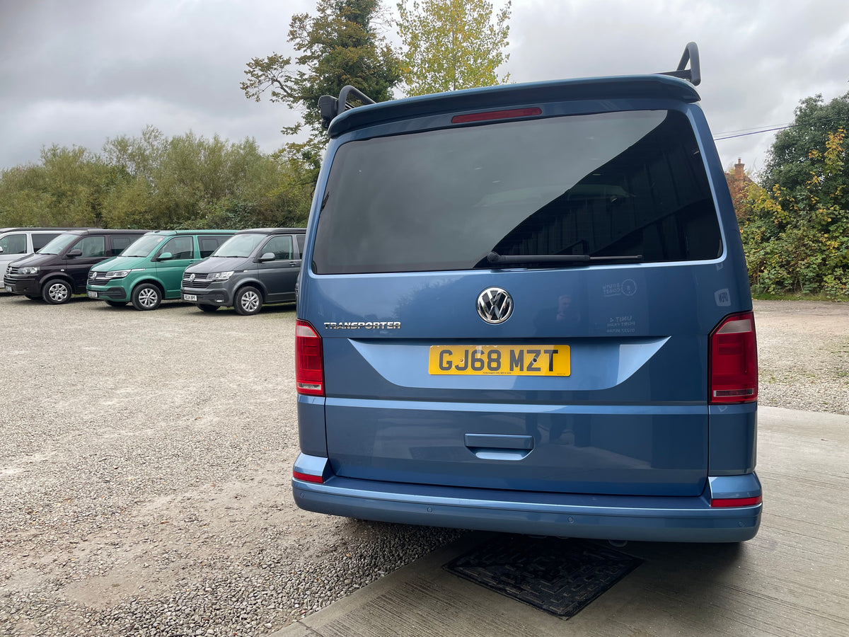 T6 T32 LWB camper/day van with RIB bed (2018 68 plate)