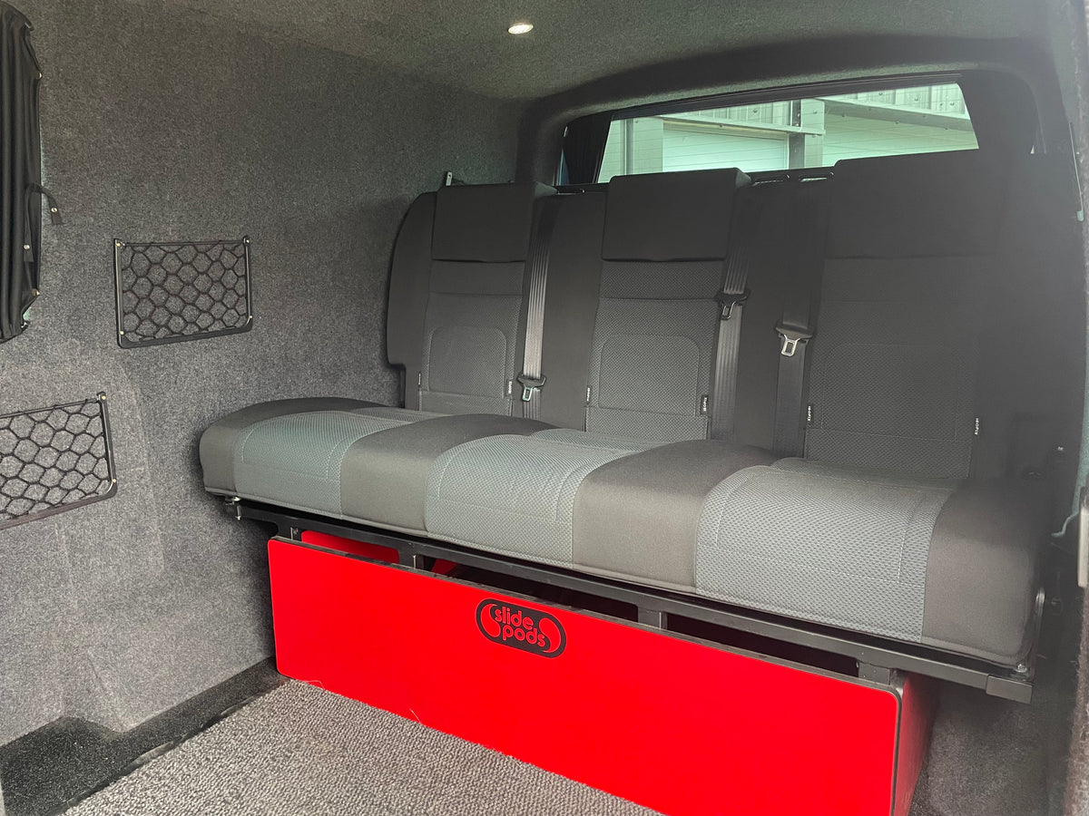 T6 T32 LWB camper/day van with RIB bed (2018 68 plate)