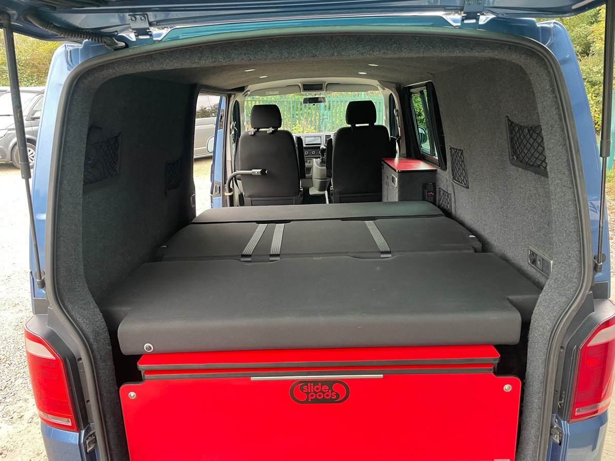 T6 T32 LWB camper/day van with RIB bed (2018 68 plate)