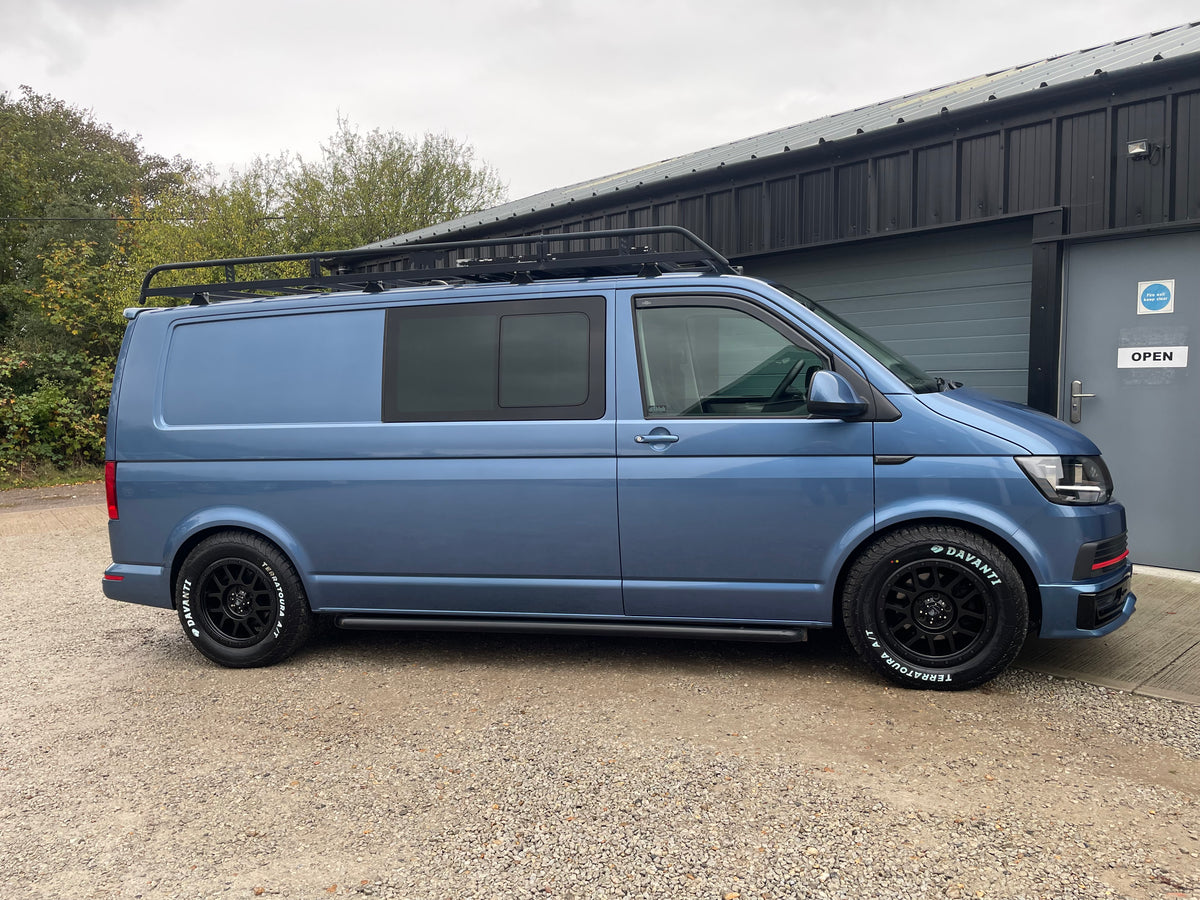 T6 T32 LWB camper/day van with RIB bed (2018 68 plate)