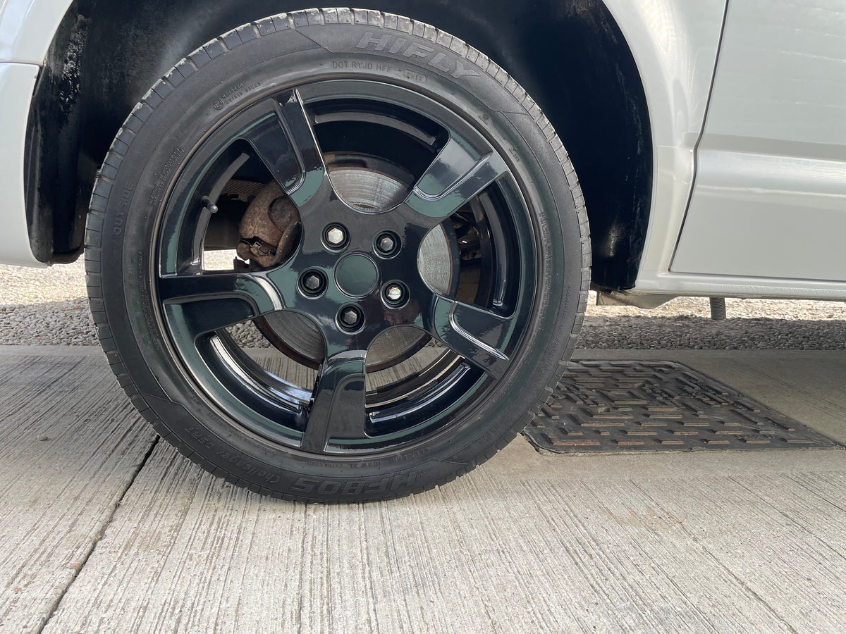 T5.1 Campervan 2012 with air con (brand new conversion)