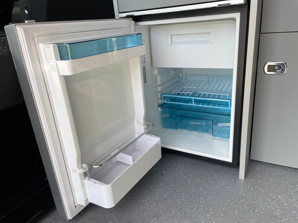 T5.1 Campervan 2012 with air con (brand new conversion)