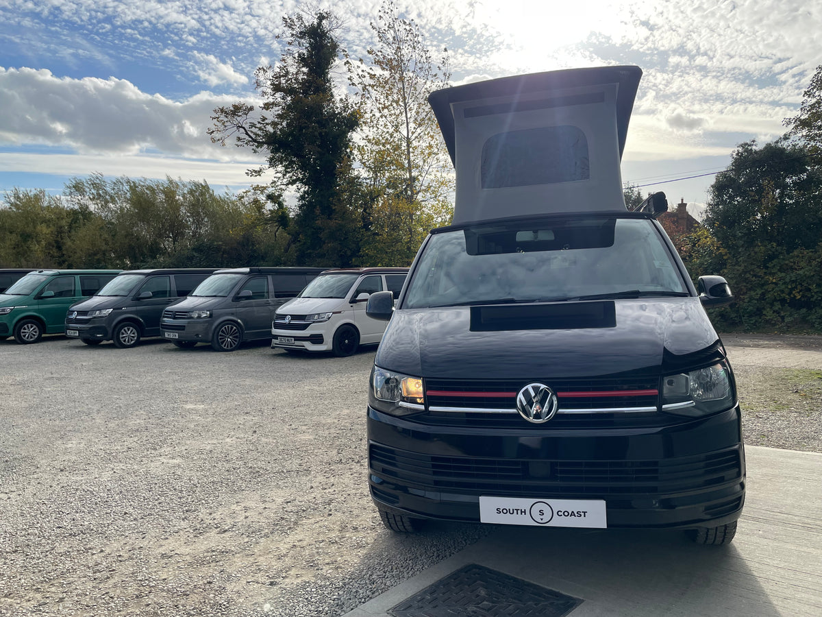 T6 SWB Trendline Campervan 2018 with air con - Black