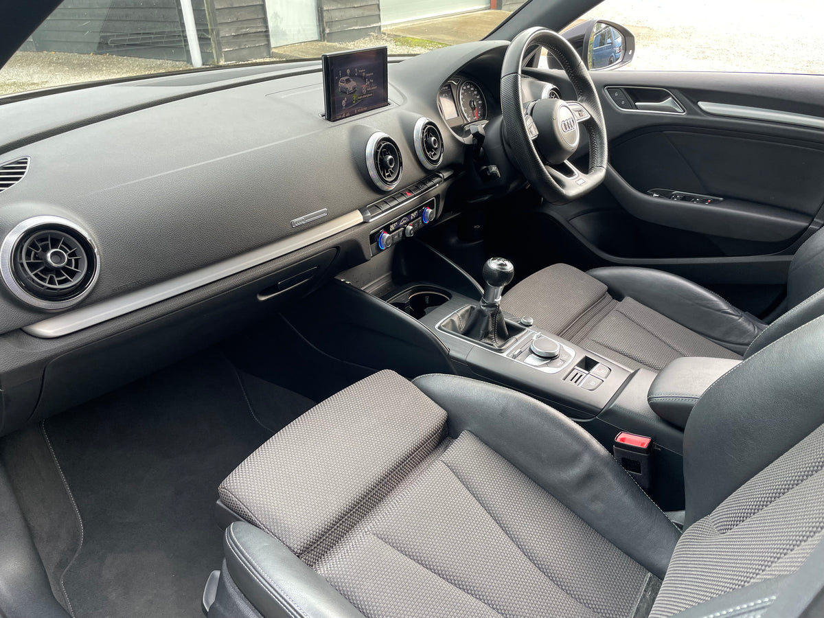 Audi A3 1.0 TFSI 30 Black Edition Sportback Euro 6