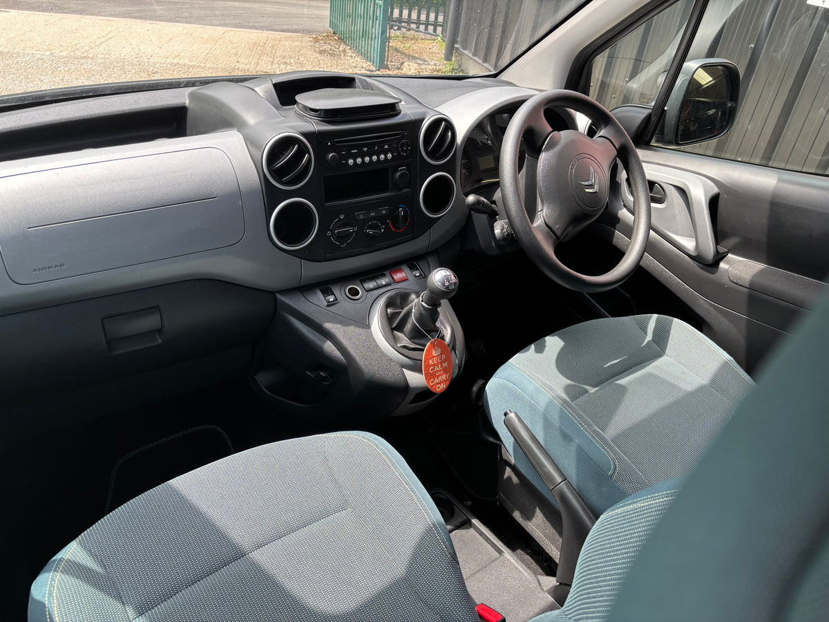 Citroen Berlingo Micro Camper (17 plate)