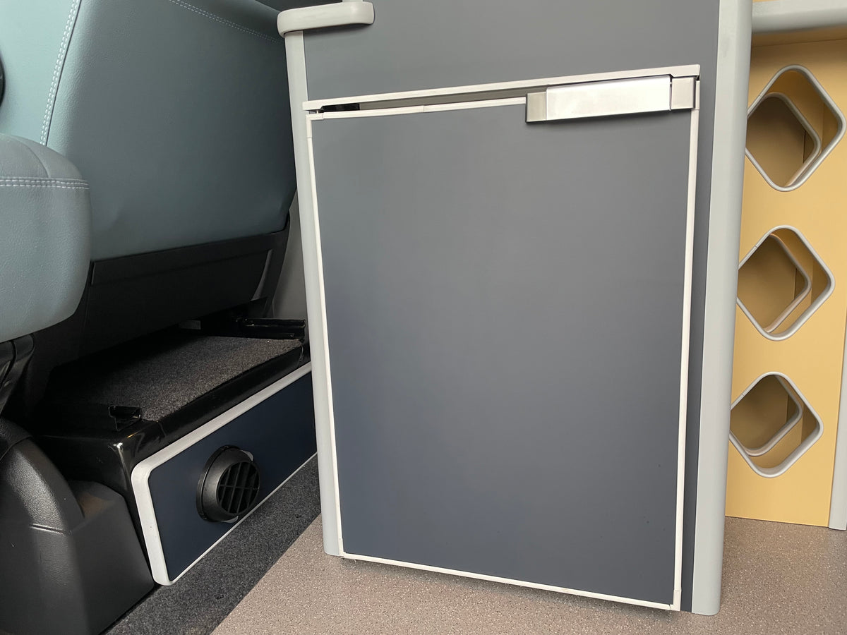 T6.1 Highline - CamperKing conversion 2024 Ravenna Blue SWB Le Mans Campervan