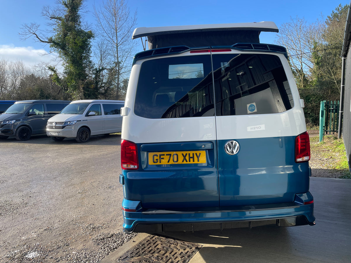 2020 VW Transporter T6.1 Candy White/blue SWB L-shape conversion