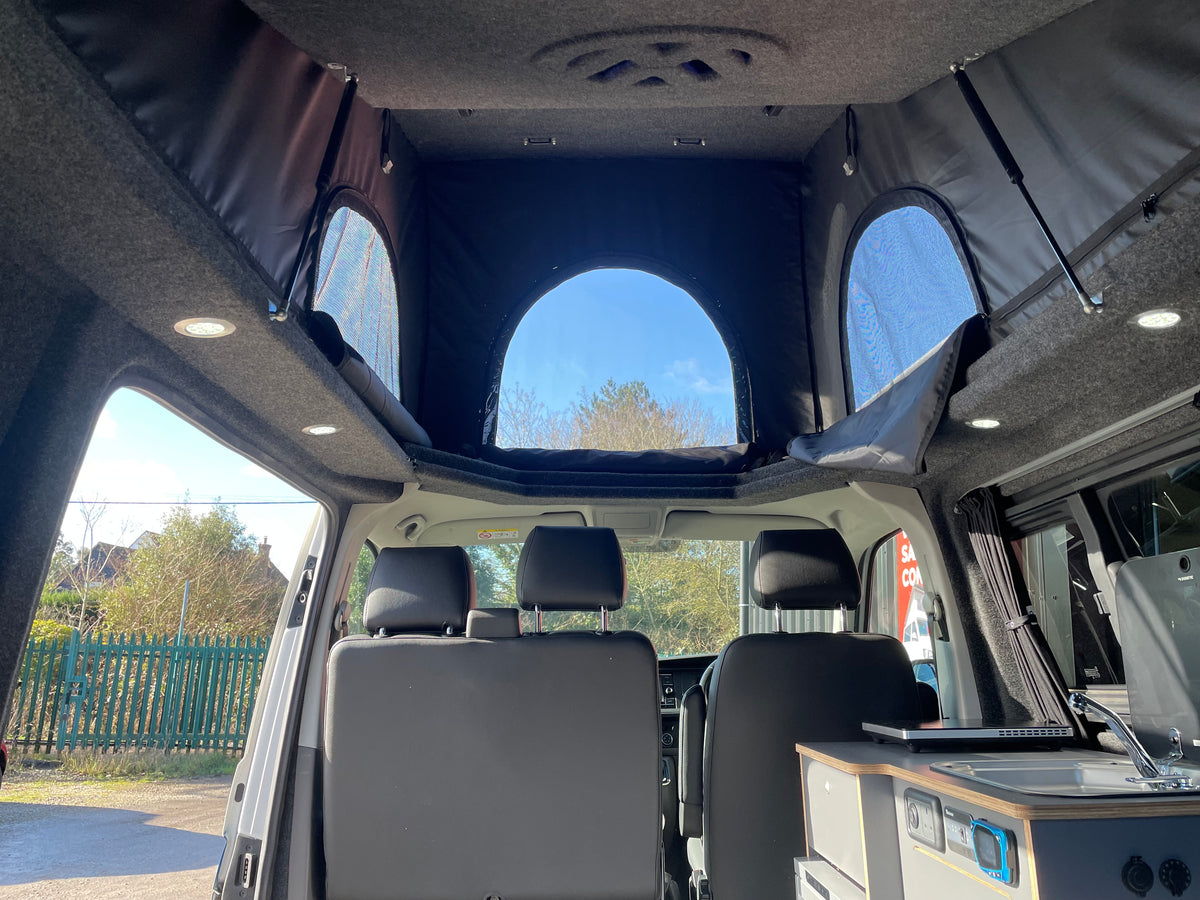 2020 VW Transporter T6.1 Candy White/blue SWB L-shape conversion