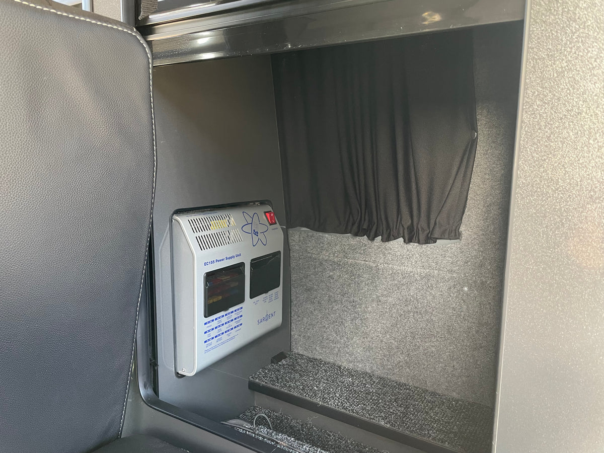 T6.1 Highline Campervan 2023 (23 plate) - Indium Grey with very low mileage RIB bed