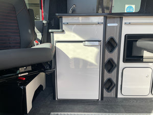 2025 VW Transporter T7 DSG Intensive Red SWB Freedom Campervan