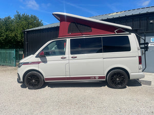 T6.1 Cotswold Edition + with air con in Ascot Grey