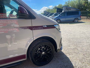 T6.1 Cotswold Edition + with air con in Ascot Grey