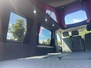 T6.1 Cotswold Edition + with air con in Ascot Grey