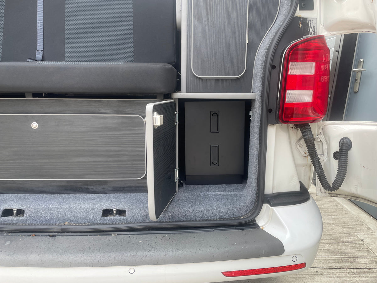 T6 Highline Campervan with air con (18 plate) - White