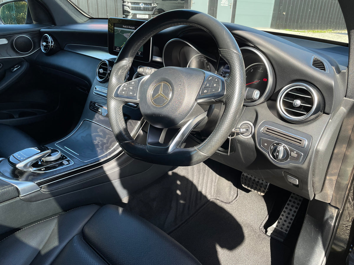 Mercedes-Benz AMG line GLC 2016