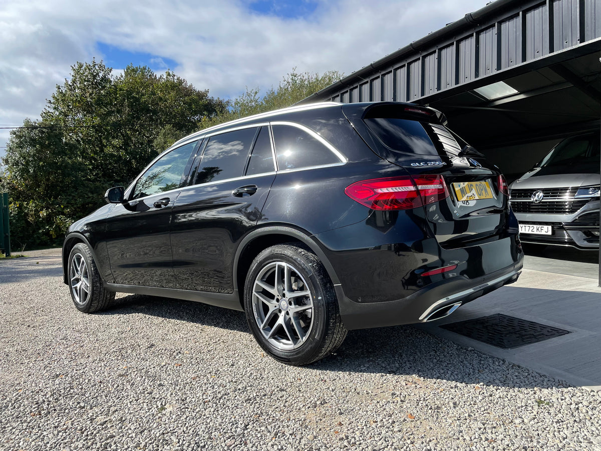 Mercedes-Benz AMG line GLC 2016