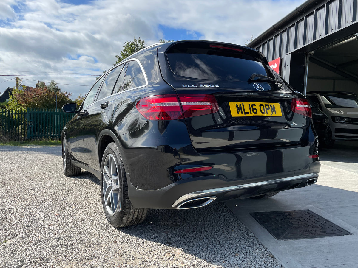 Mercedes-Benz AMG line GLC 2016