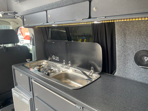 T6 Trendline Campervan with air con (18 plate) - Silver