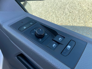 Highline T6.1 Kombi/Day van LWB - Silver 70plate